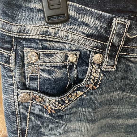 Miss Me Mid-rise boot cut jeans - Picture 3 of 5